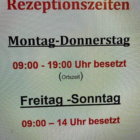 Zum Adler فندق 3*