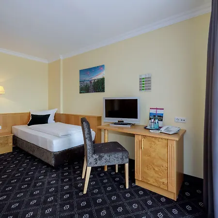 Zum Adler Ξενοδοχείο