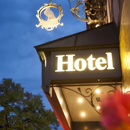 فندق Zum Adler Nidderau